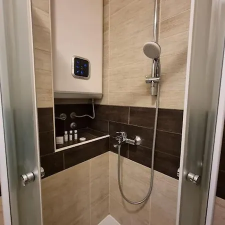 Cozy Next To Bus And Train Station * Podgorica