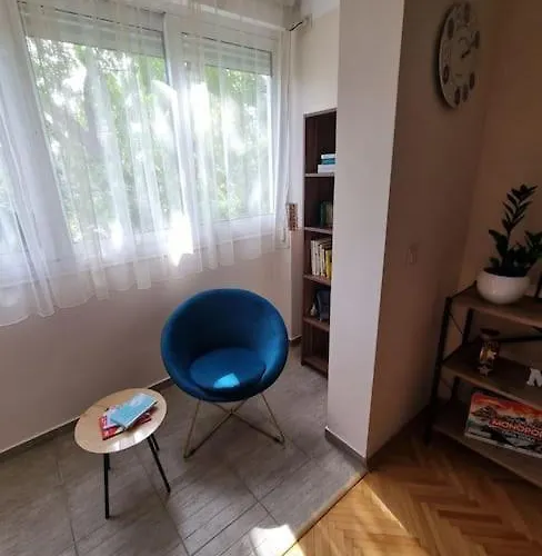 Cozy Next To Bus And Train Station Podgorica